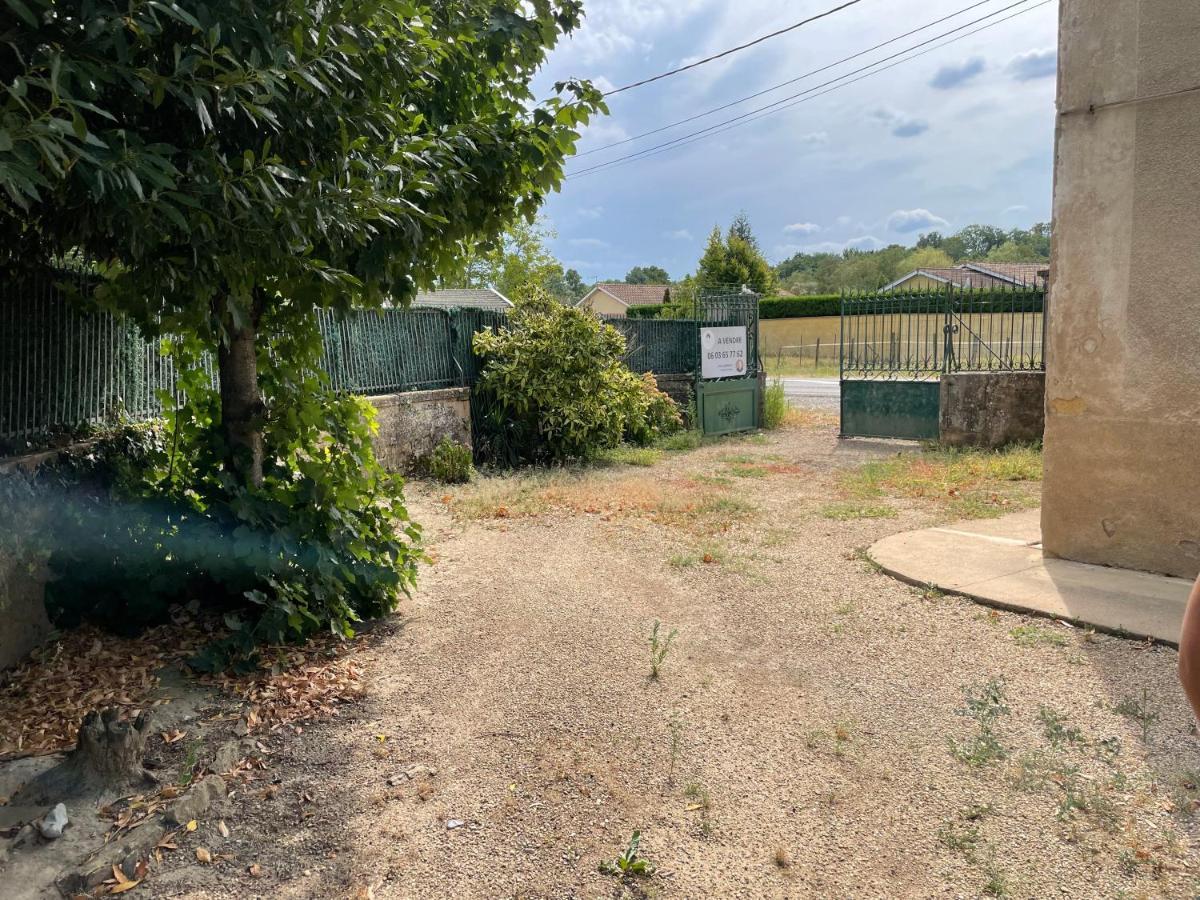 Le Clos Des Cadots - Chambre Chaintré Exteriör bild